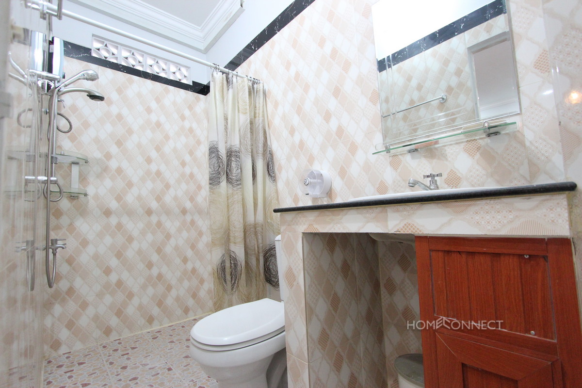 Comfortable 1 Bedroom 1 Bathroom Apartment in BKK3 | Phnom Penh Real Estate