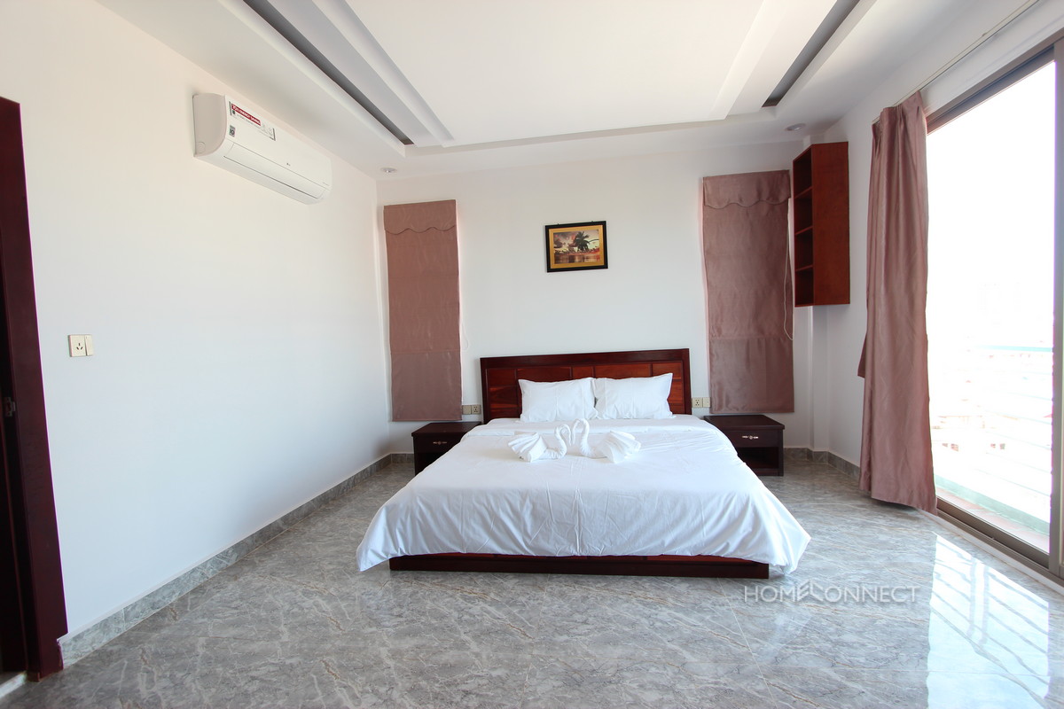 Luxurious Penthouse Suite with 2 Bedrooms and 2 Bathrooms in Toul Sangke | Phnom Penh Real Estate