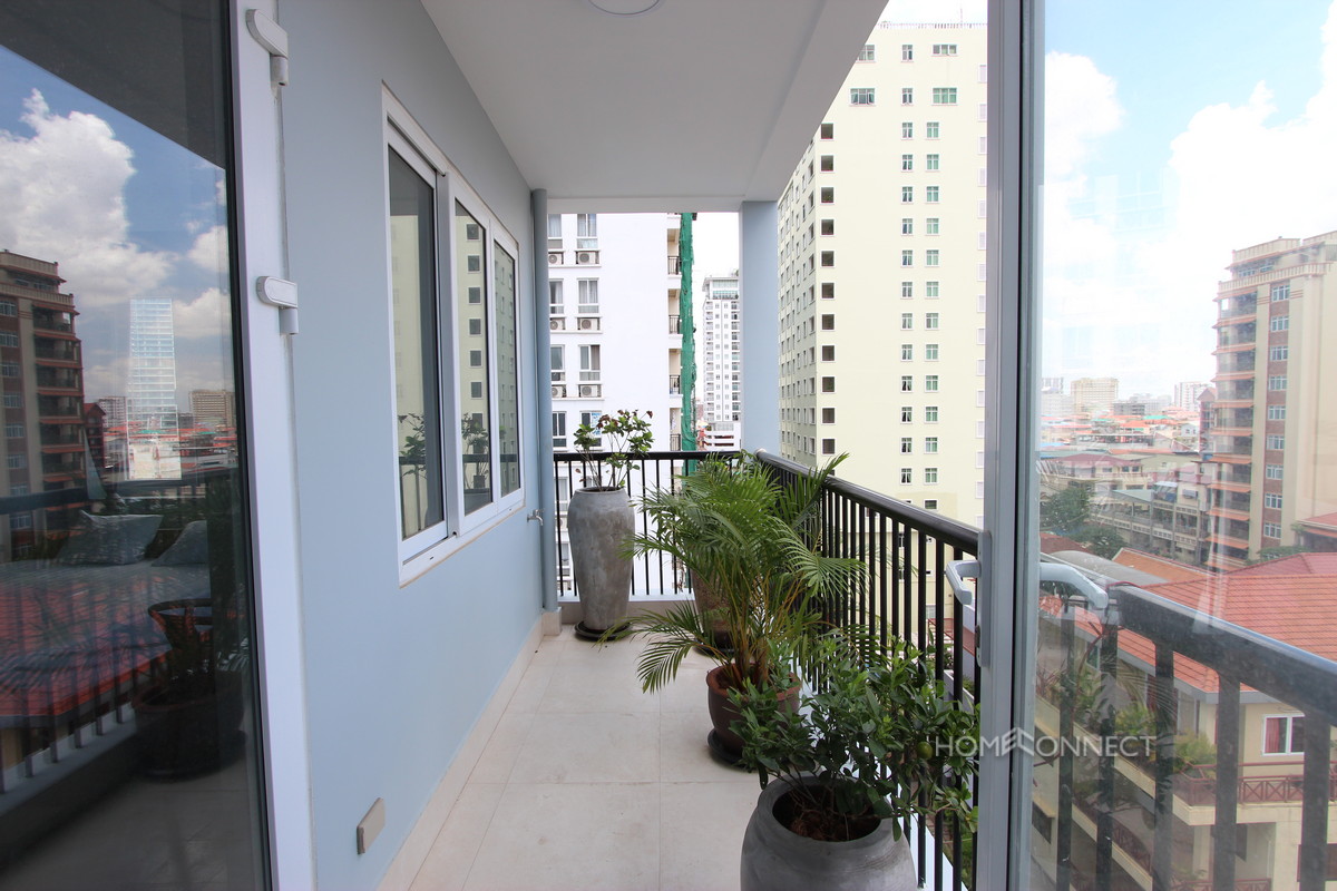 Avant-garde 2 Bedroom Apartment For Rent in 7 Makara | Phnom Penh Real Estate