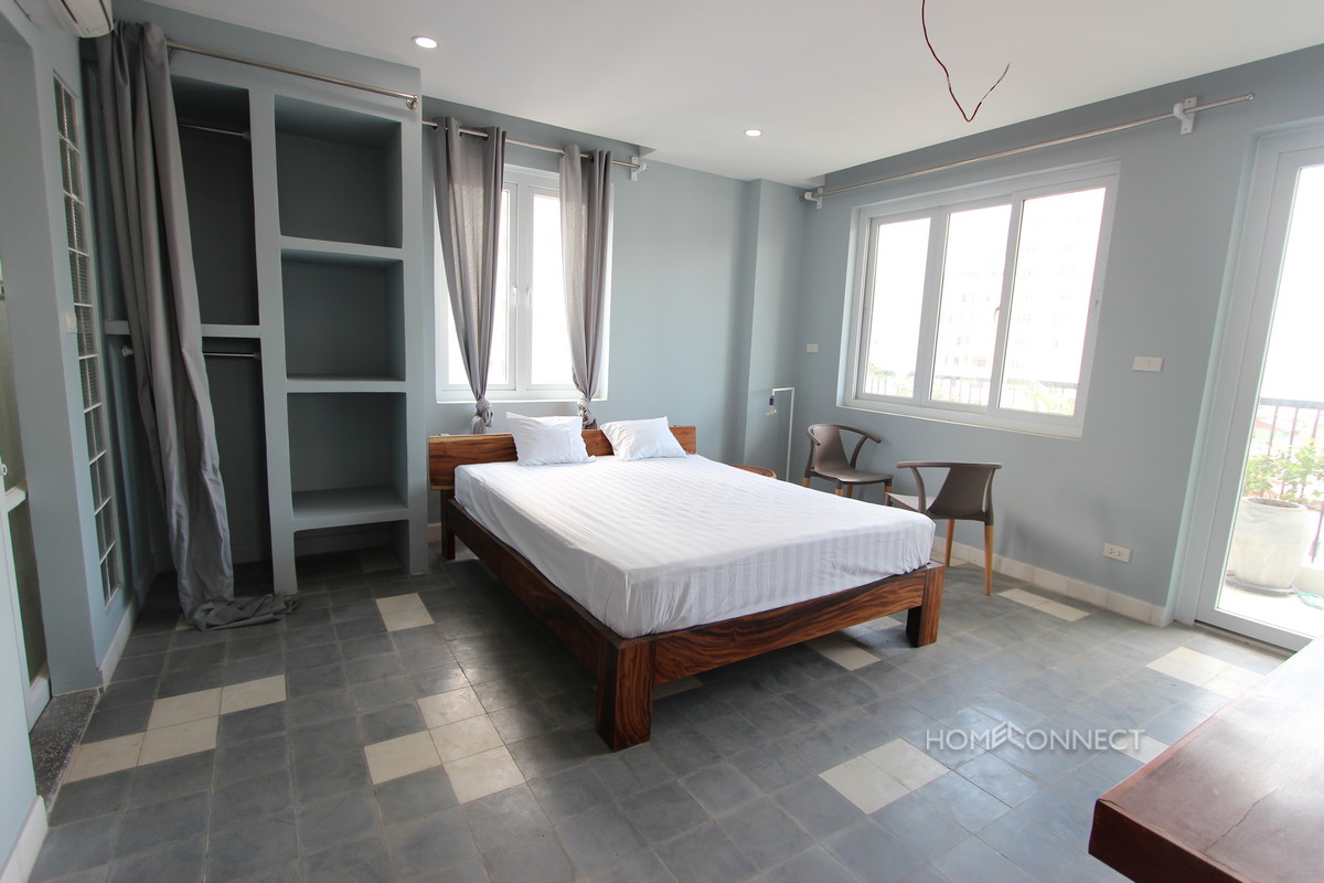 Avant-garde 2 Bedroom Apartment For Rent in 7 Makara | Phnom Penh Real Estate