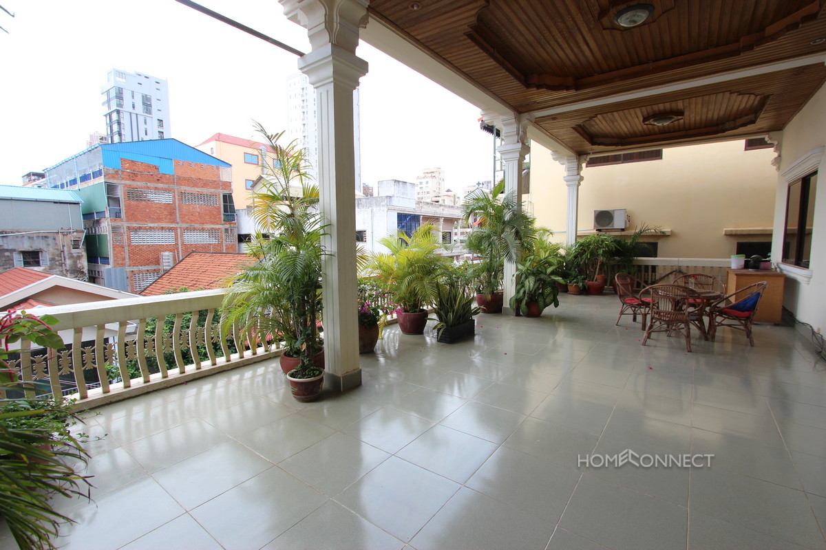 Huge Private Balcony 2 Bedroom 2 Bathroom Apartment in 7 Makara | Phnom Penh Real Estate