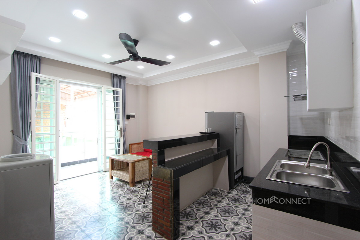 Modern 2 Bedroom 2 Bathroom Apartment For Rent in Daun Penh | Phnom Penh Real Estate