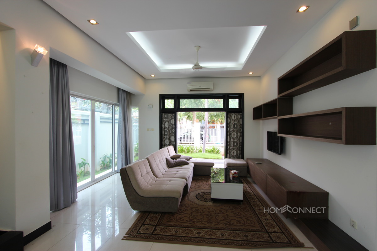 Western 3 Bedroom Family Villa For Rent Near Aeon Mall | Phnom Penh Real Estate