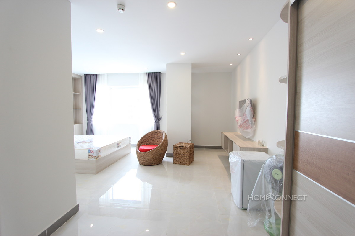 Modern Studio Apartment near Russian Market | Real Estate Phnom Penh