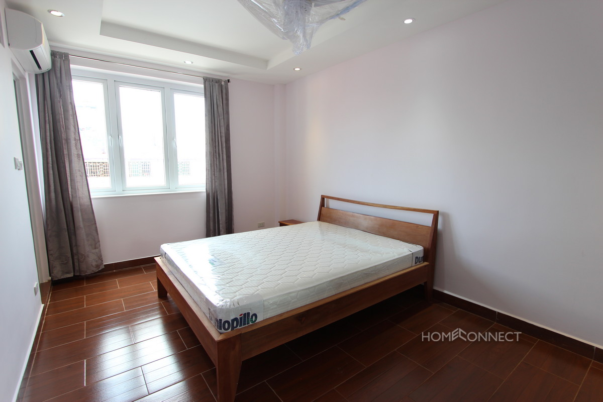 Brand New Modern 2 Bedroom 2 Bathroom Apartment for Rent Near Central Market | Real Estate Phnom Penh