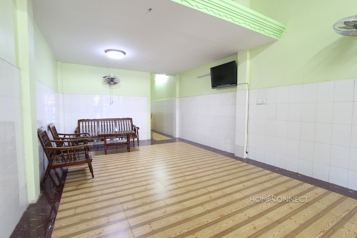 Colorful Budget Friendly 3 Bedroom 2 Bathroom Apartment in BKK3 for Rent | Phnom Penh Real Estate