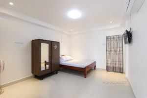 Budget 1 Bedroom 1 Bathroom Apartment Near Royal Palace | Phnom Penh Real Estate