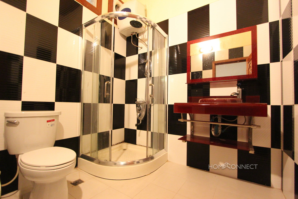 Spacious 3 Bedroom 3 Bathroom Townhouse in Tonle Bassac | Phnom Penh Real Estate