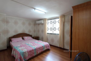 Cozy 1 Bedroom 1 Bathroom Apartment Near Independence Monument | Phnom Penh Real Estate