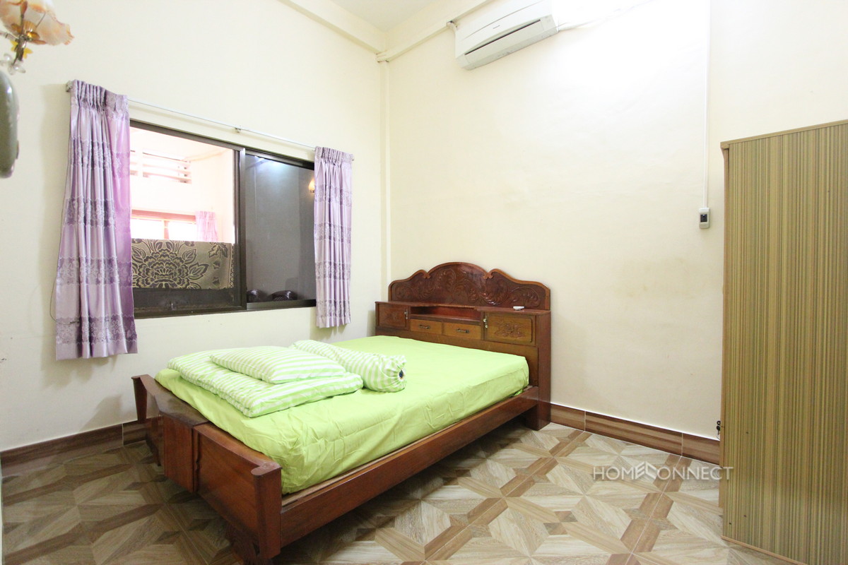 Budget 2 Bedroom 1 Bathroom Apartment Near Riverside | Phnom Penh Real Estate