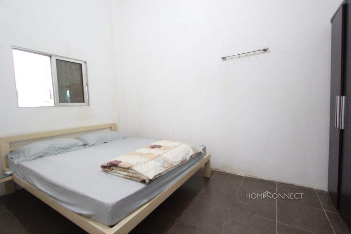 Budget 1 Bedroom 1 Bathroom Apartment for Rent Near Old Market | Phnom Penh Real Estate