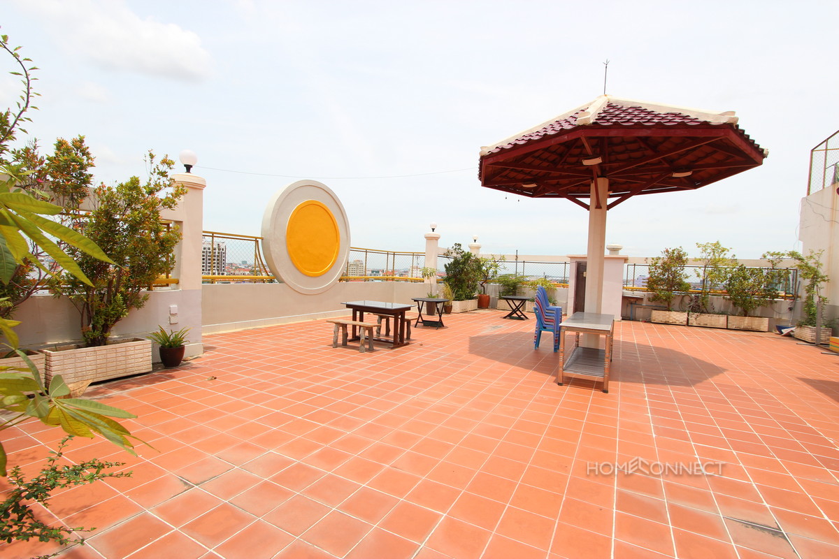 Spacious 2 Bedroom 2 Bathroom Serviced Apartment in Toul Kork | Phnom Penh Real Estate