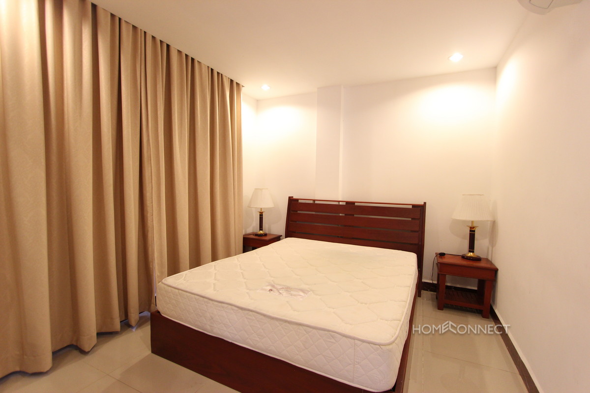Spacious 1 Bedroom 1 Bathroom Apartment in Tonle Bassac | Phnom Penh Real Estate