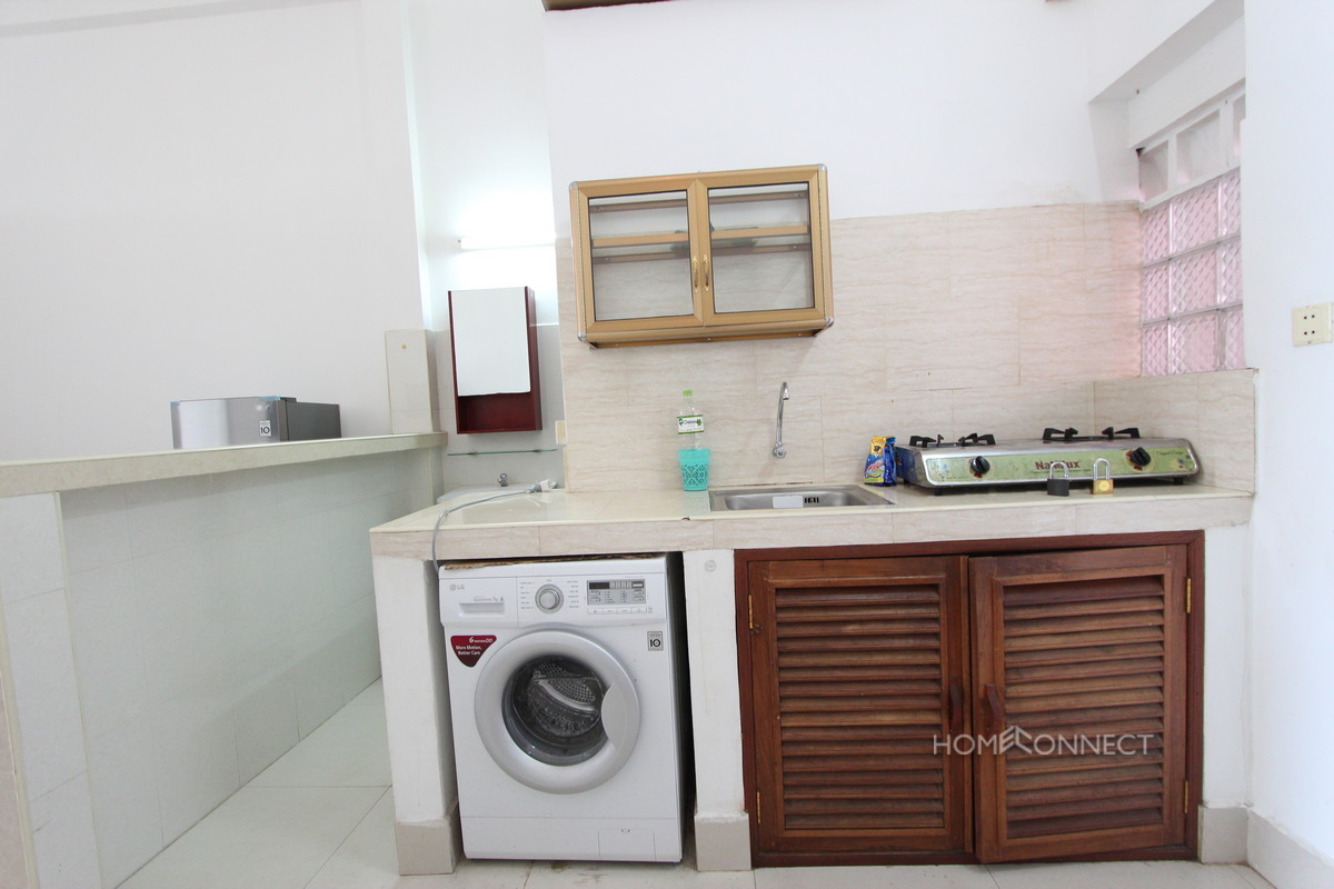 Budget 2 Bedroom 1 Bathroom Apartment for Rent Near Old Market | Phnom Penh Real Estate