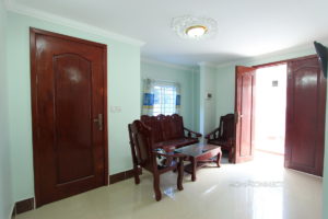 Comfortable 1 Bedroom 2 Bathroom Apartment for Rent Near Bassac Lane | Phnom Penh Real Estate