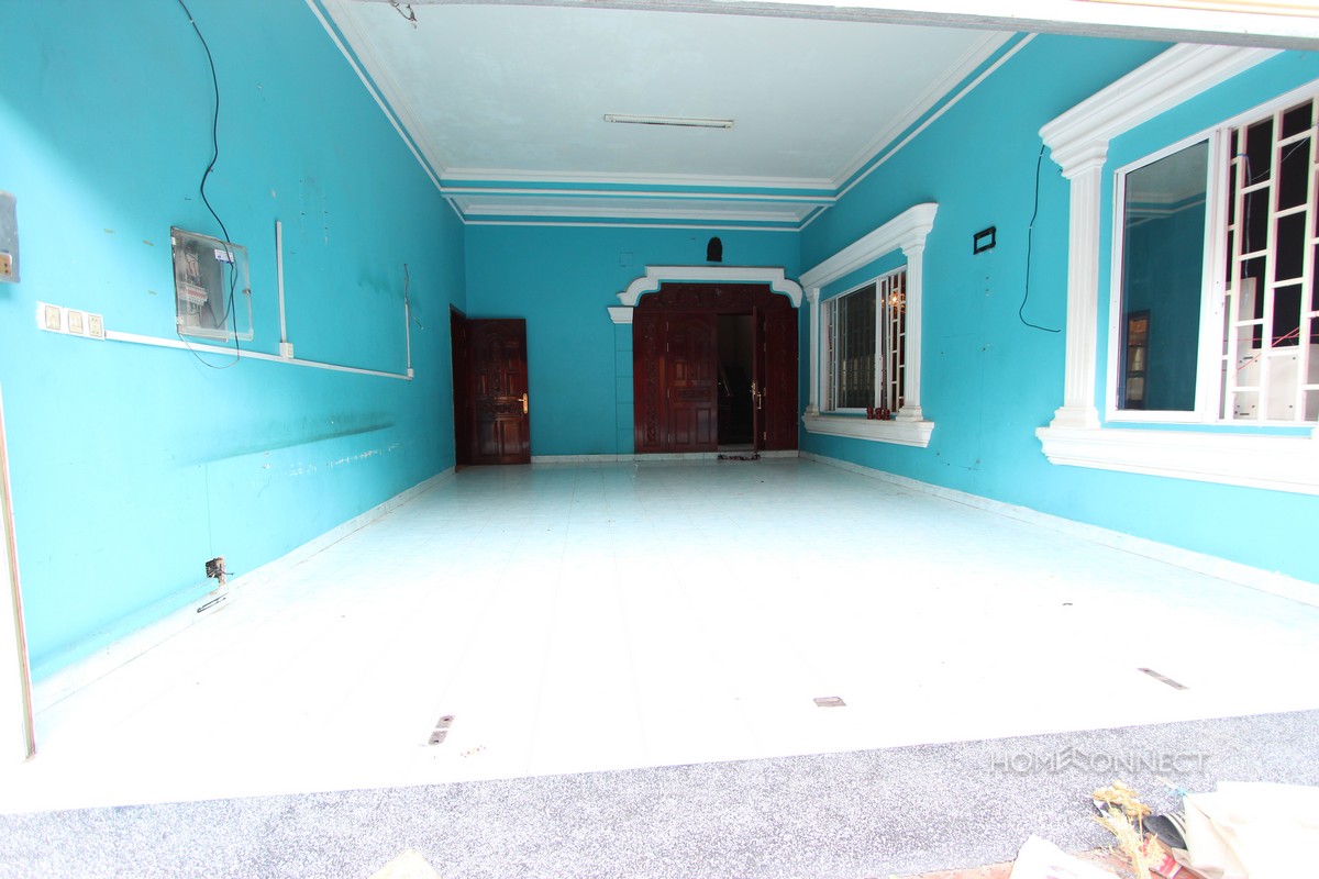 Spacious 4 Bedroom 4 Bathroom Villa For Rent in BKK1 | Phnom Penh Real Estate