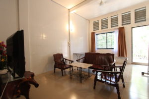Comfortable 2 Bedroom 2 Bathroom Apartment for Rent in Daun Penh | Phnom Penh Real Estate