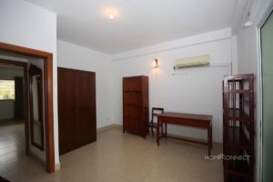 Budget 3 Bedroom 3 Bathroom Apartment for Rent in Wat Phnom | Phnom Penh Real Estate