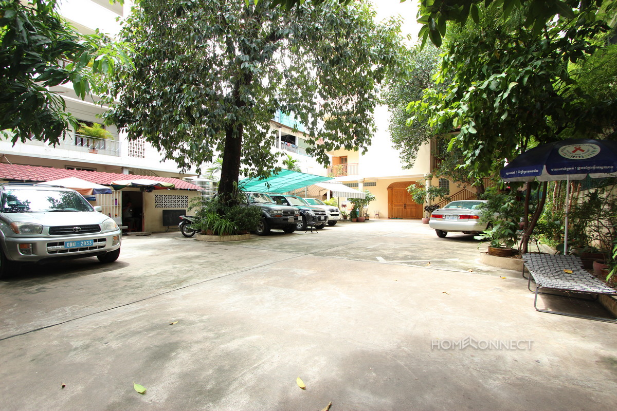 Spacious Two Bedroom Apartment Near Independence Monument | Phnom Penh Real Estate