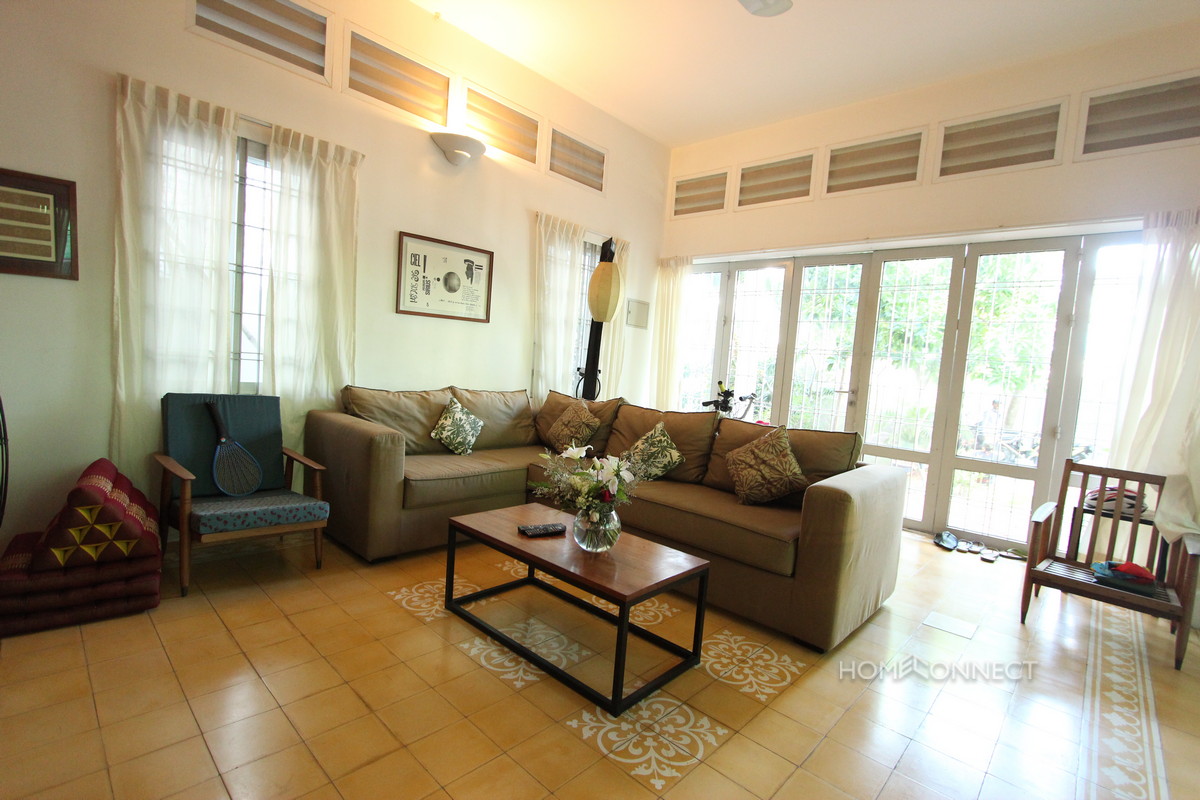 Beautiful Family 5 Bedroom Townhouse Close to Russian Market | Phnom Penh Real Estate