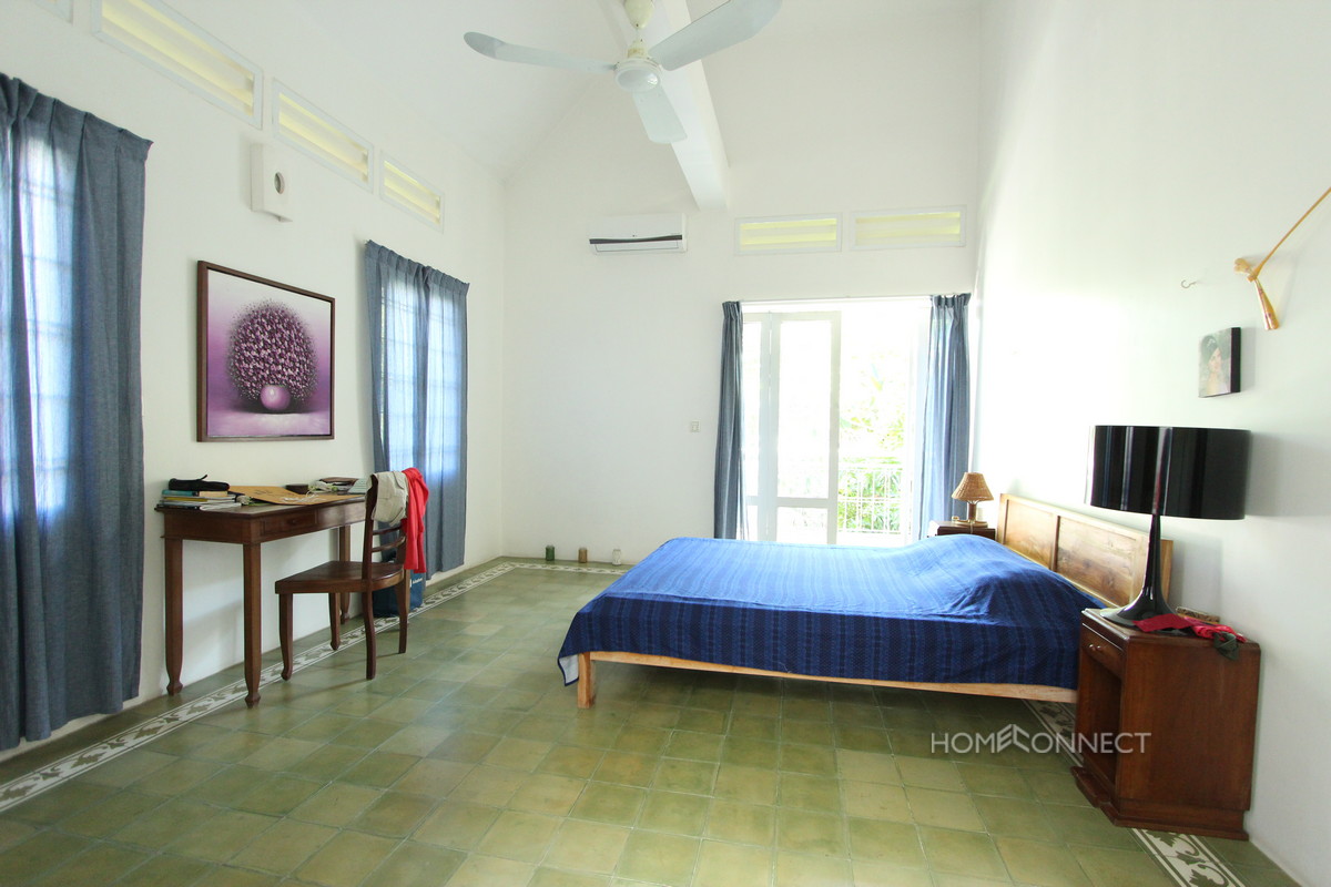 Beautiful Family 5 Bedroom Townhouse Close to Russian Market | Phnom Penh Real Estate