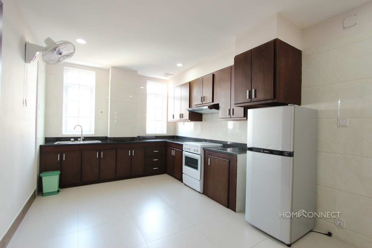 Modern 1 Bedroom 1 Bathroom Apartment for Rent in BKK2 | Phnom Penh Real Estate