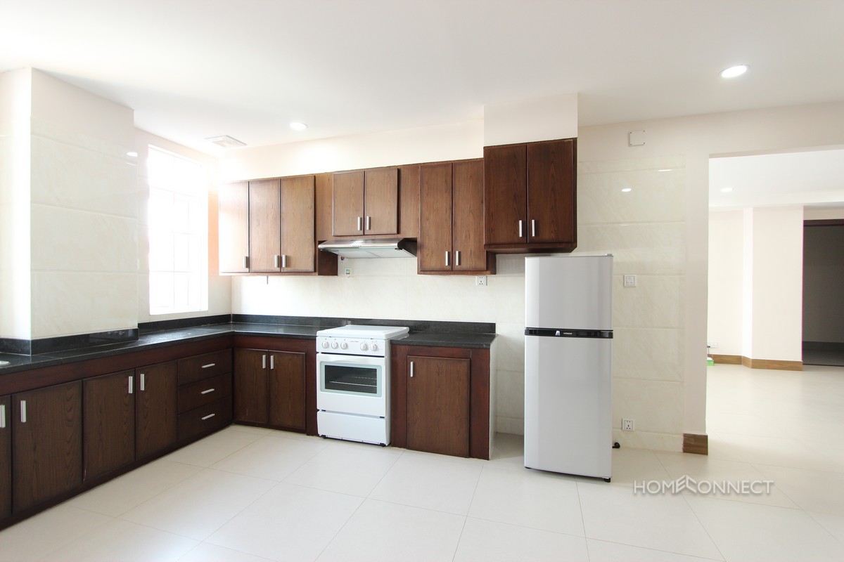 Modern 1 Bedroom 1 Bathroom Apartment for Rent in BKK2 | Phnom Penh Real Estate