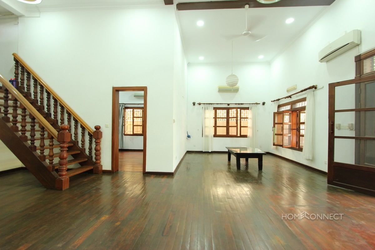 Spacious 4 Bedroom 5 Bathroom Villa for Rent in Boeung Trabek | Phnom Penh Real Estate