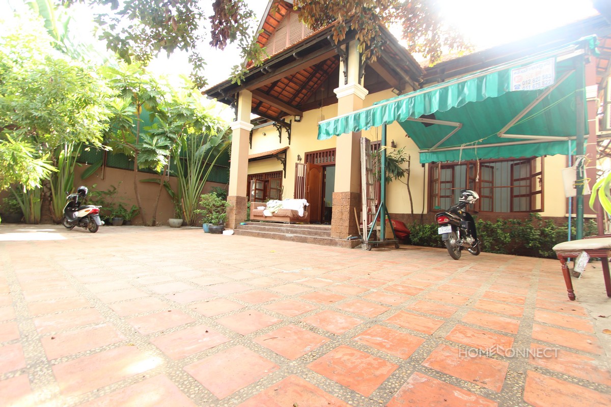 Spacious 4 Bedroom 5 Bathroom Villa for Rent in Boeung Trabek | Phnom Penh Real Estate