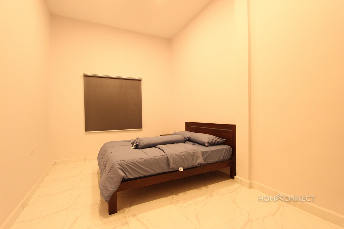 Modern 2 Bedroom 2 Bathroom Apartment for Rent Near Central Market | Phnom Penh Real Estate