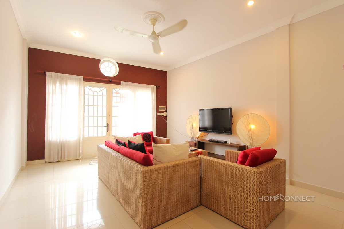 Budget 2 Bedroom 2 Bathroom Apartment For Rent Near Old Market | Phnom Penh Real Estate