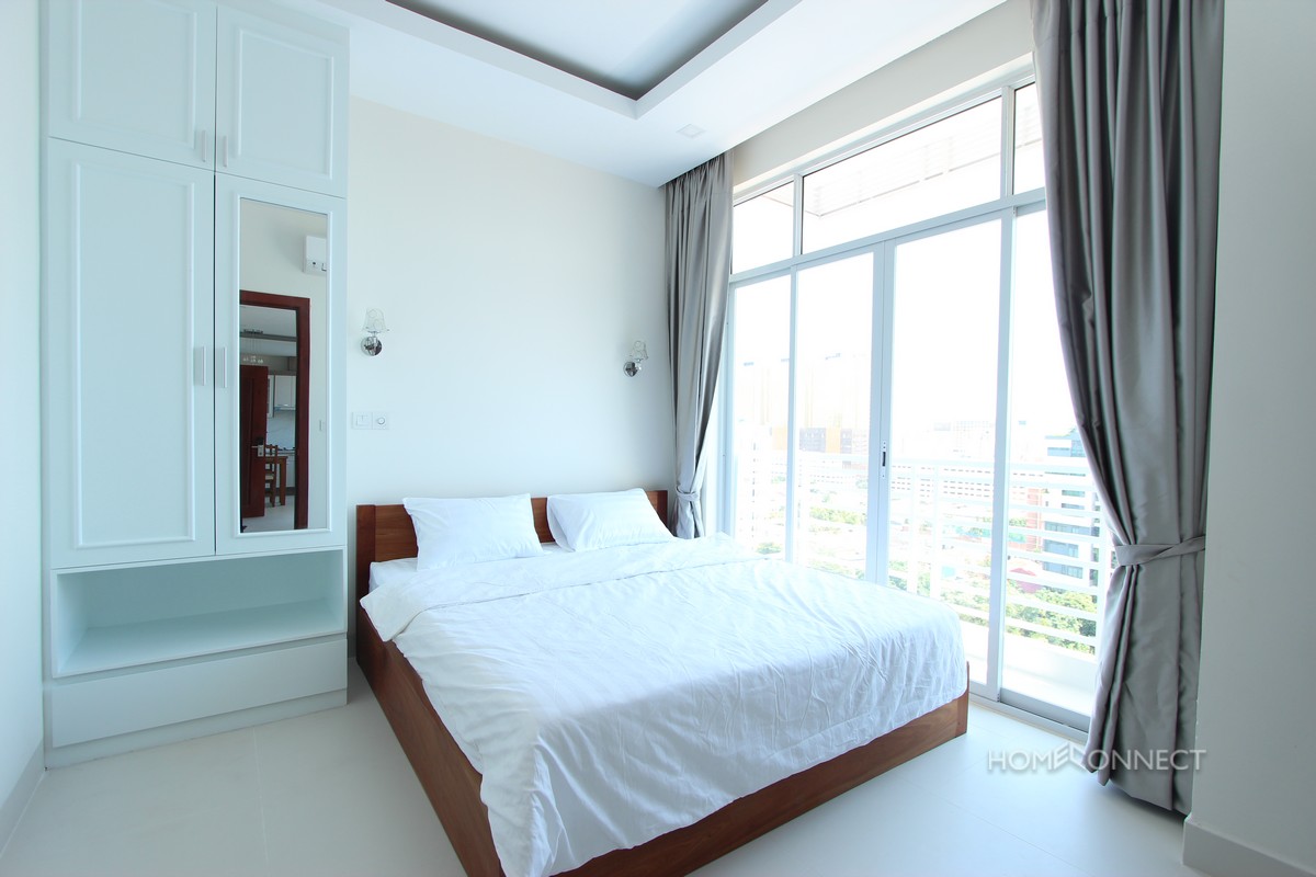 Brand New High Rise 1 Bedroom 1 Bathroom Apartment For Rent in Tonle Bassac | Phnom Penh Real Estate