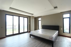 Brand New Penthouse Suite For Rent Near Russian Market | Phnom Penh Real Estate