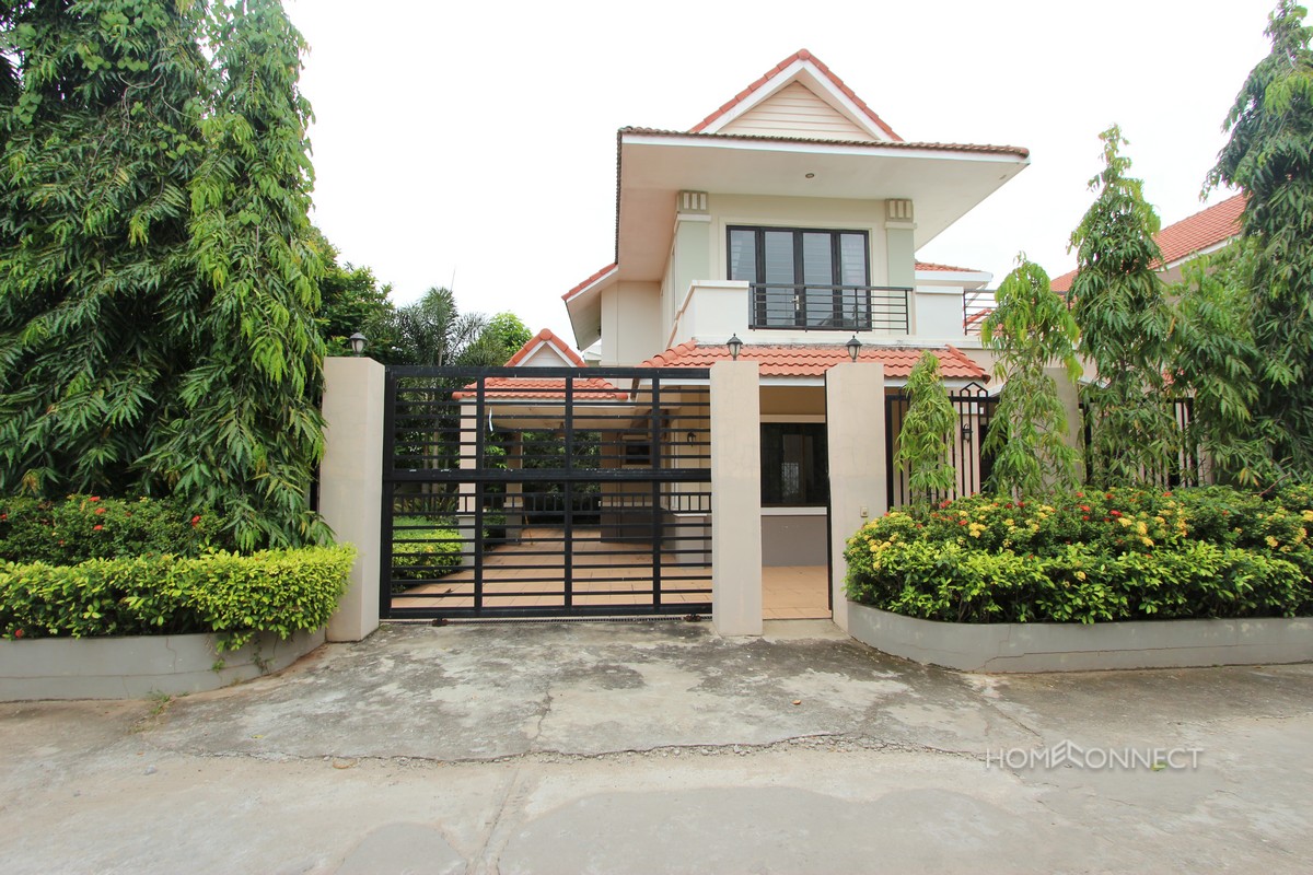 Four Bedroom Villa For Rent With a Large Garden in Prek Eng | Phnom Penh Real Estate