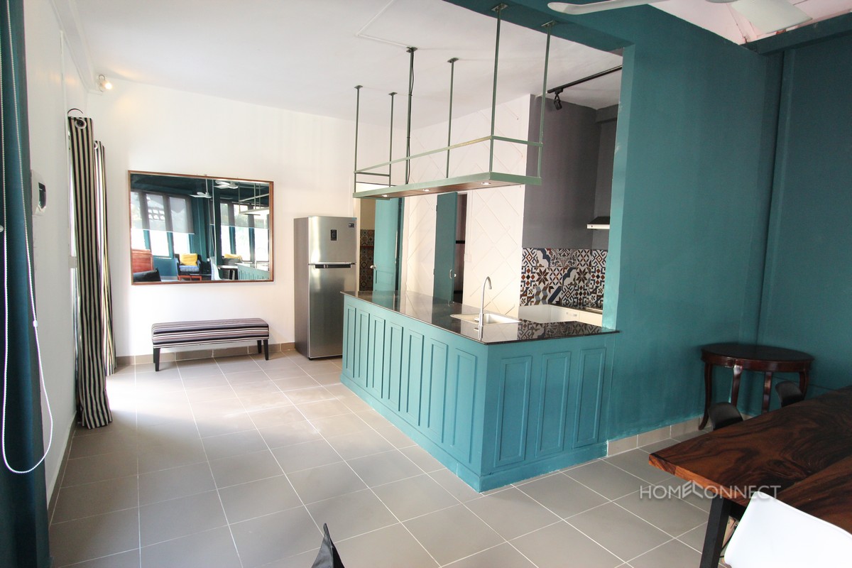 Modern Western Style 2 Bedroom Apartment For Rent Near Independence Monument | Phnom Penh Real Estate