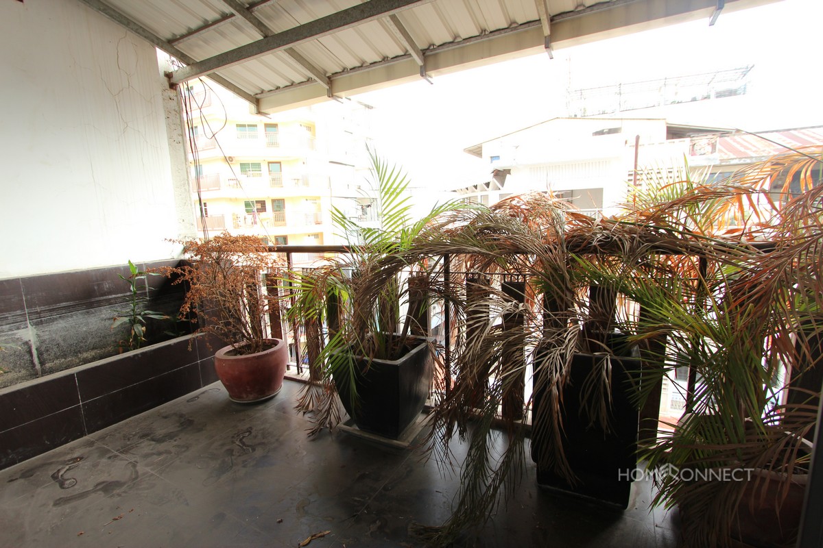 Large Rooftop 3 Bedroom Apartment Near Riverside | Phnom Penh Real Estate