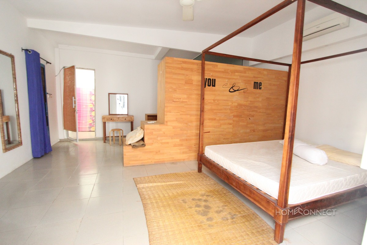 Large Rooftop 3 Bedroom Apartment Near Riverside | Phnom Penh Real Estate