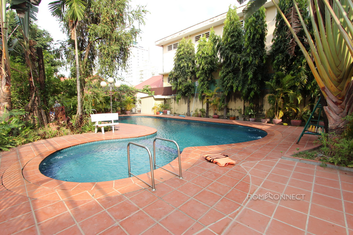 Swimming Pool 3 Bedroom Villa For Rent in BKK1 | Phnom Penh Real Estate