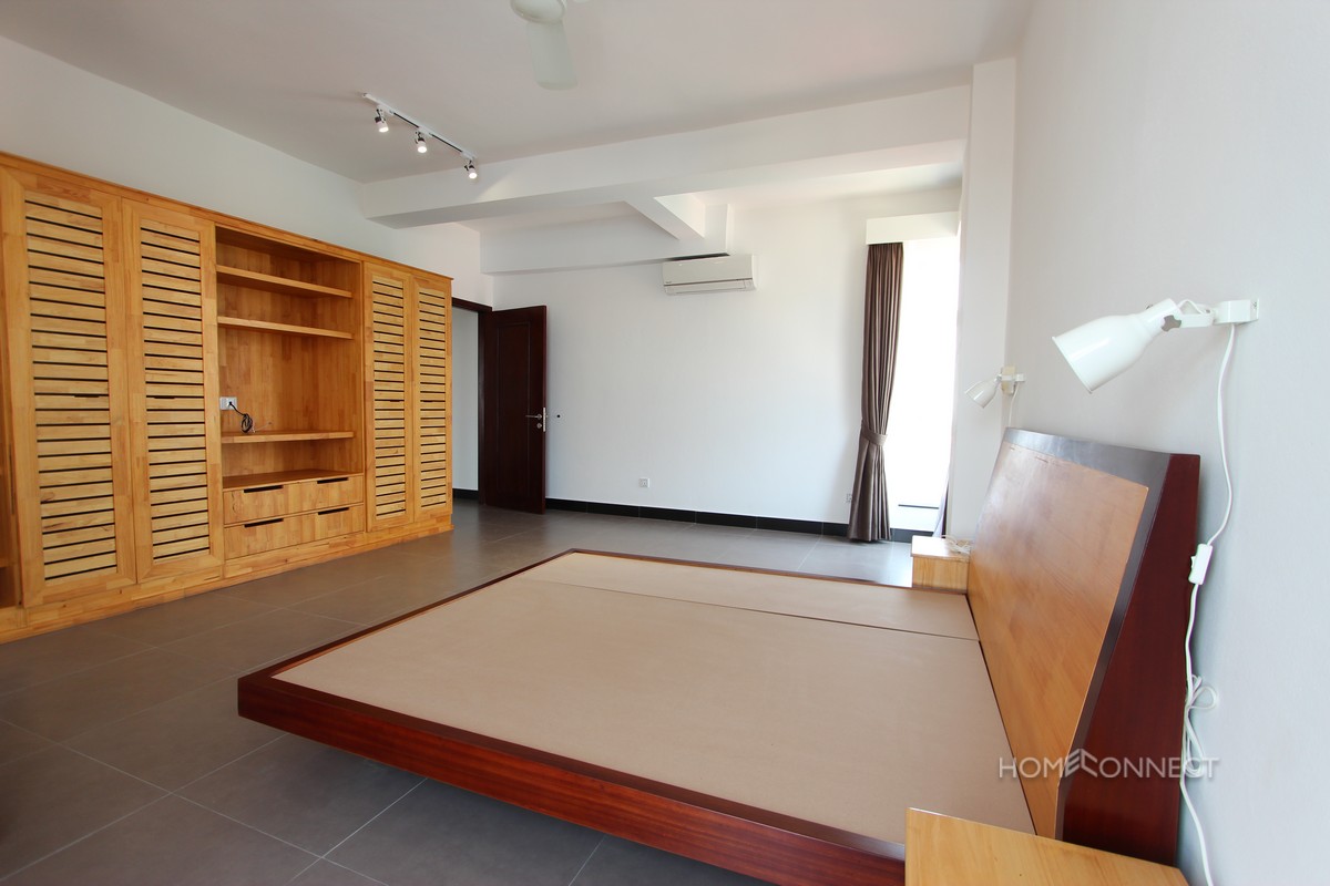 Modern 3 Bedroom Apartment in South Tonle Bassac | Phnom Penh Real Estate