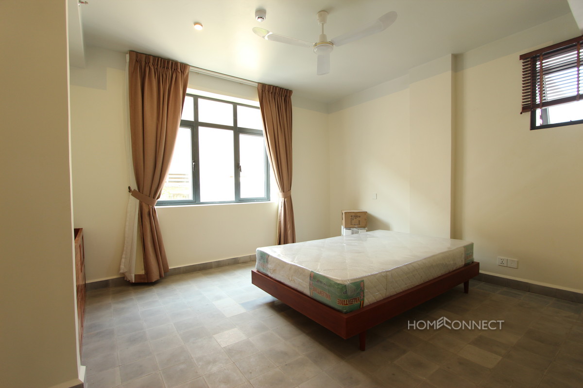 Family Sized 4 Bedrooms in Wat Phnom | Phnom Penh Real Estate