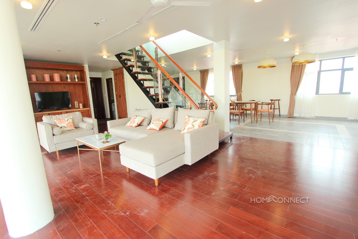 Penthouse With 3 Bedrooms in Wat Phnom | Phnom Penh Real Estate