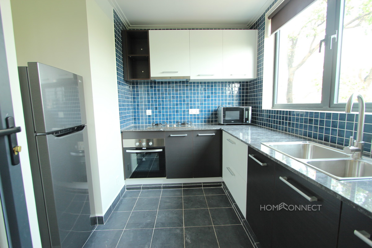 Newly Renovated 2 Bedroom Apartment in Wat Phnom | Phnom Penh Real Estate