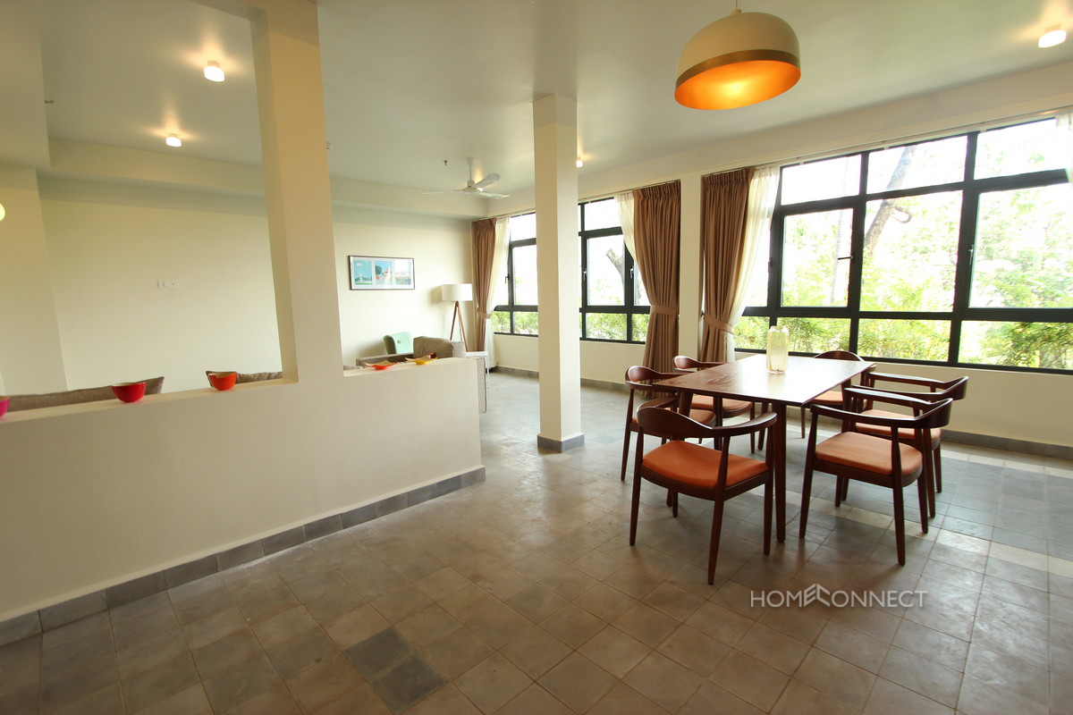 Family Sized 3 Bedroom Apartment in Wat Phnom | Phnom Penh Real Estate