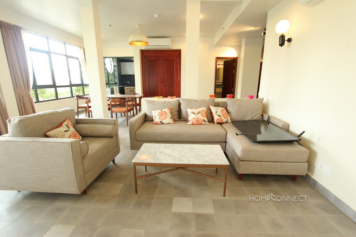 Family Sized 3 Bedroom Apartment in Wat Phnom | Phnom Penh Real Estate