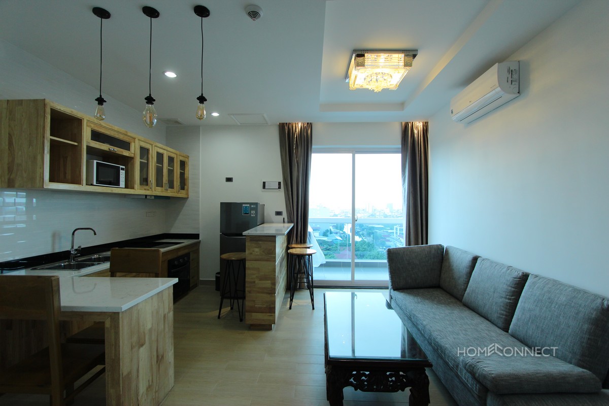 Modern 3 Bedroom Serviced Apartment Close to Russian Market | Phnom Penh Real Estate.