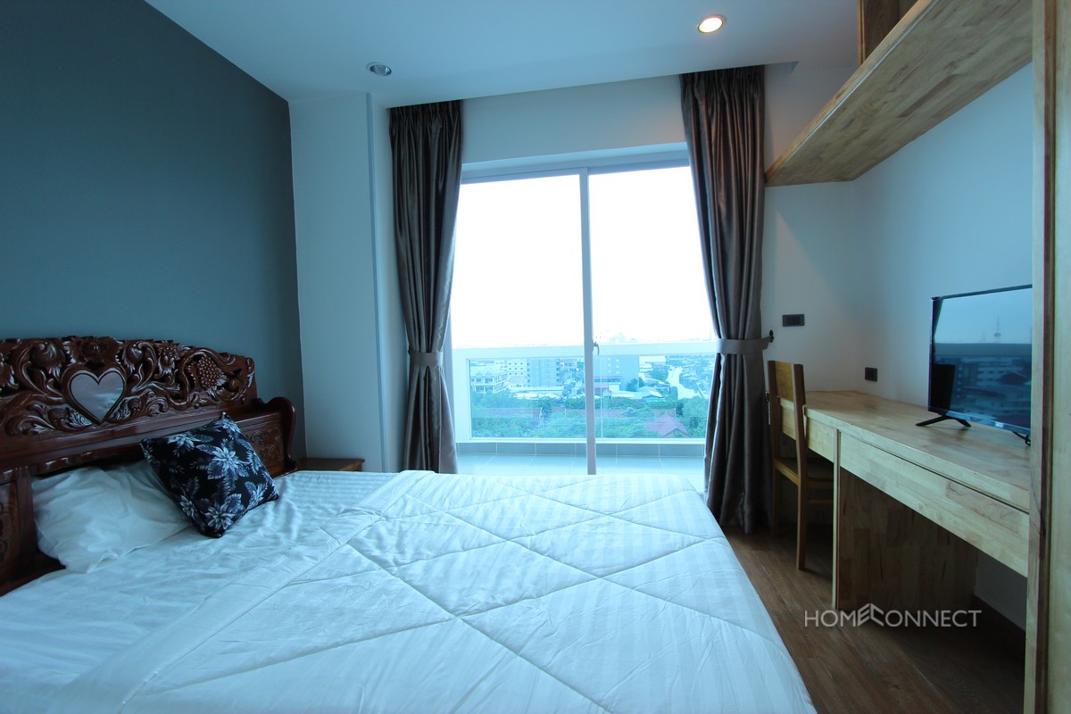 Modern 3 Bedroom Serviced Apartment Close to Russian Market | Phnom Penh Real Estate.