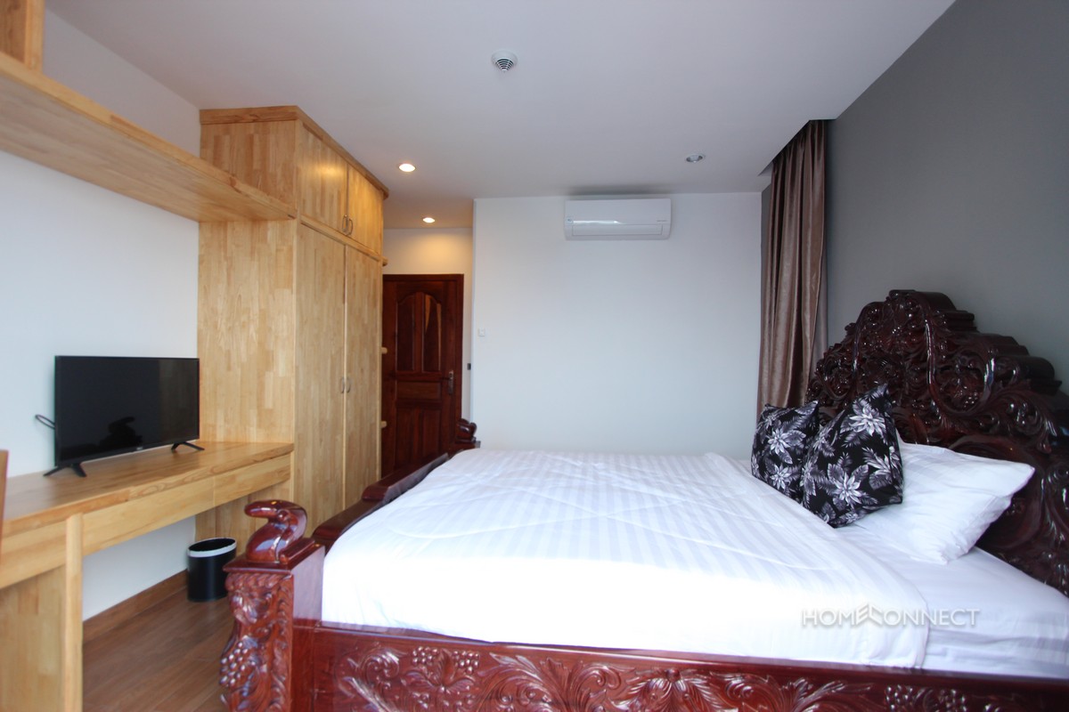 Modern 3 Bedroom Serviced Apartment Close to Russian Market | Phnom Penh Real Estate.