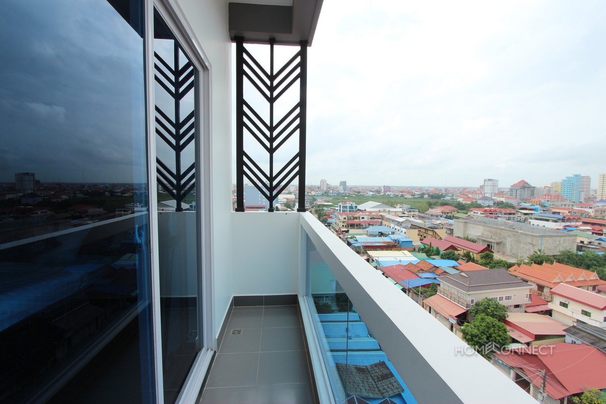 Modern 3 Bedroom Serviced Apartment Close to Russian Market | Phnom Penh Real Estate.