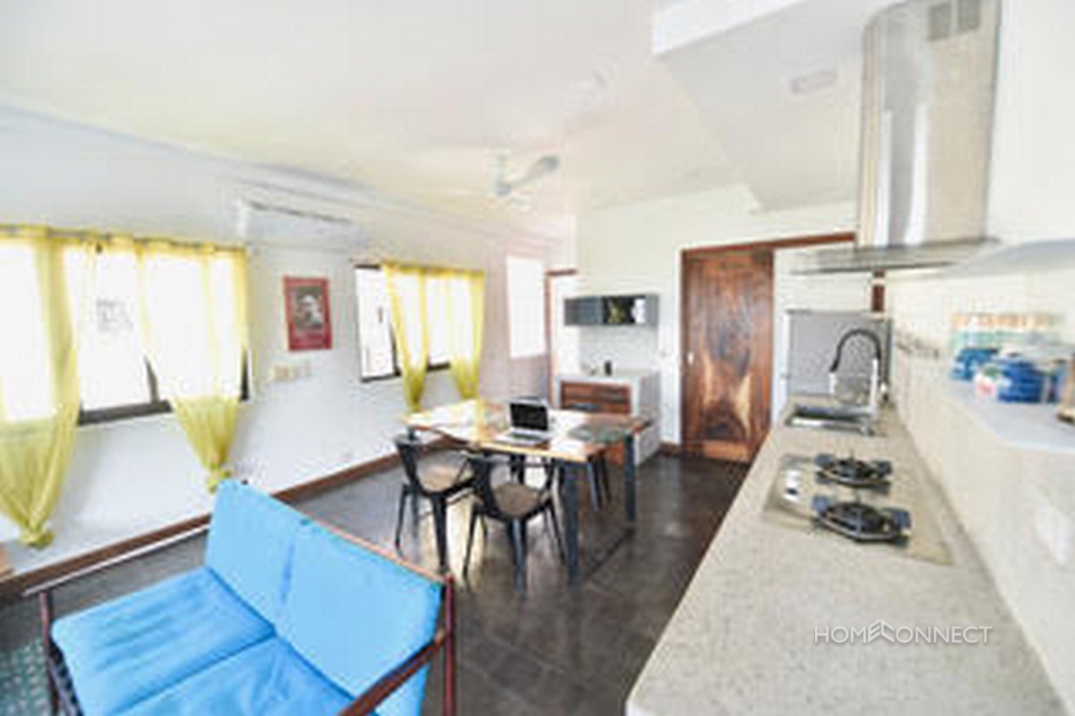 Large Terrace 2 Bedroom Apartment For Sale in Daun Penh | Phnom Penh Real Estate