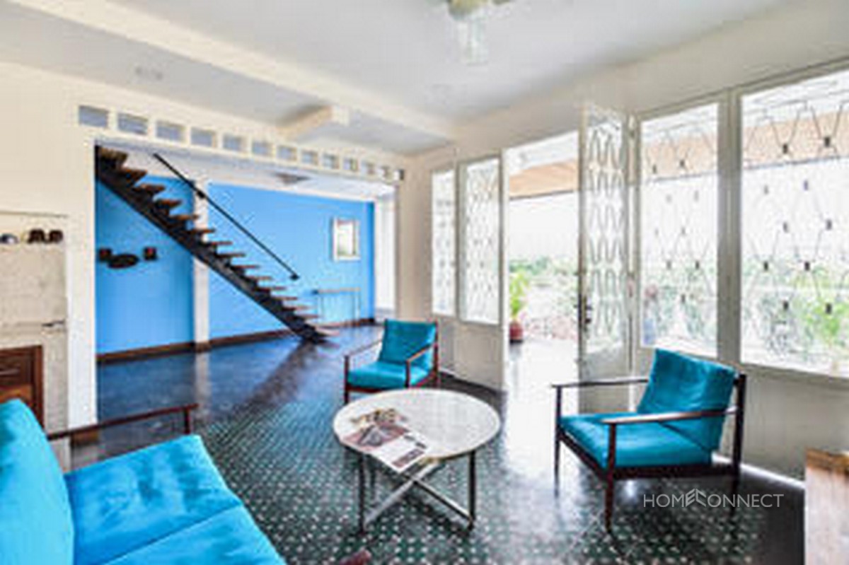 Large Terrace 2 Bedroom Apartment For Rent in Daun Penh | Phnom Penh Real Estate